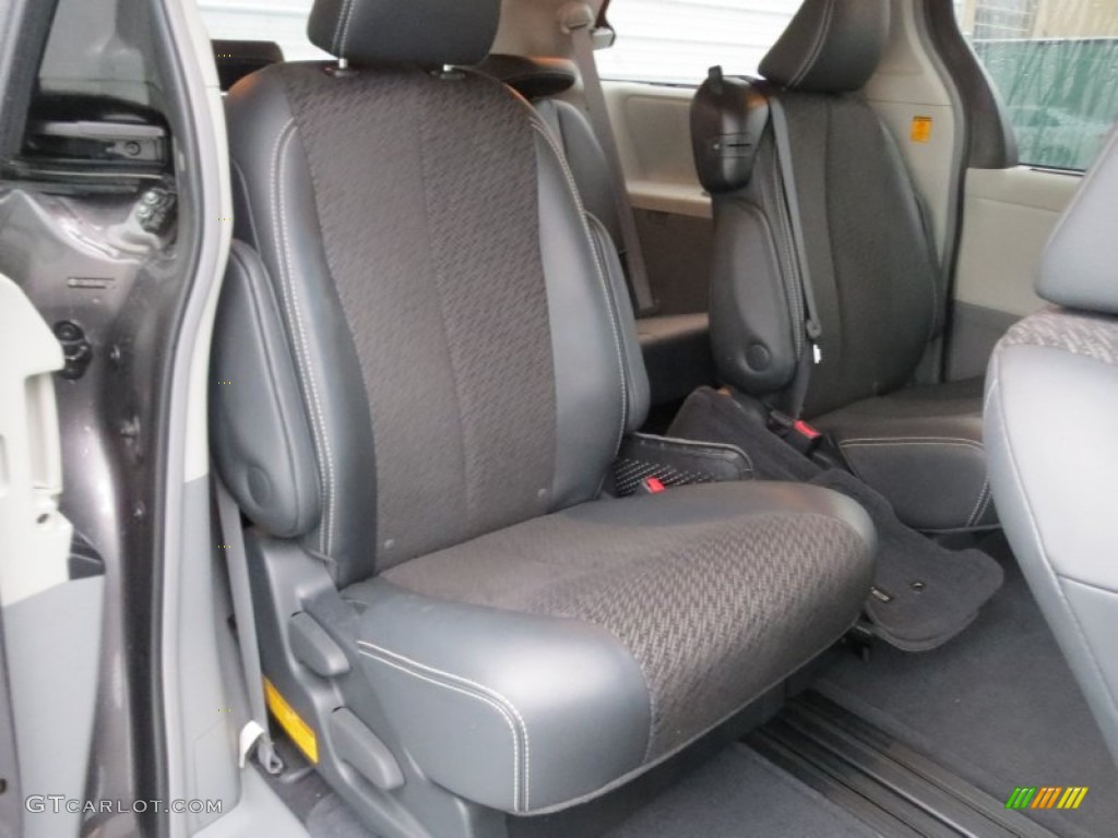 2011 Toyota Sienna SE Rear Seat Photo #75772928