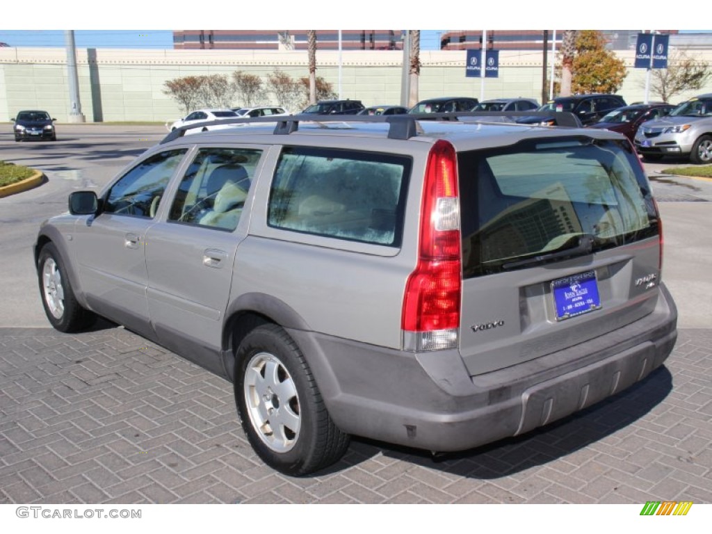 2001 V70 XC AWD - Ash Gold Metallic / Beige photo #8