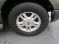 2004 Ford Expedition XLT Wheel and Tire Photo