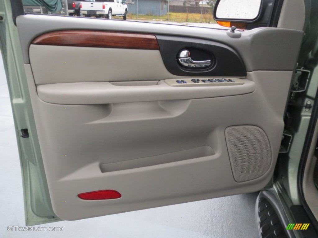 2004 Gmc envoy door panel removal #3