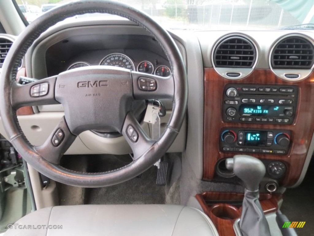 2003 GMC Envoy SLT Dashboard Photos