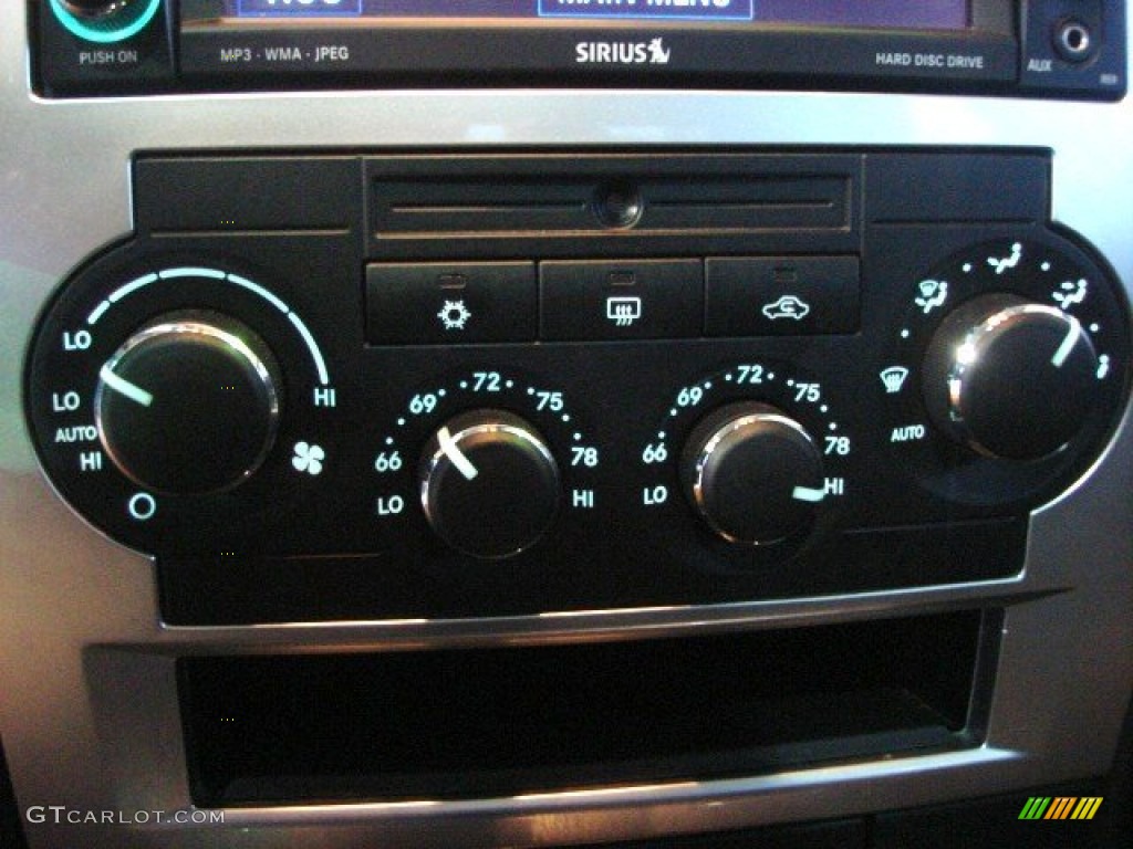 2009 Dodge Charger SRT-8 Controls Photo #75775788