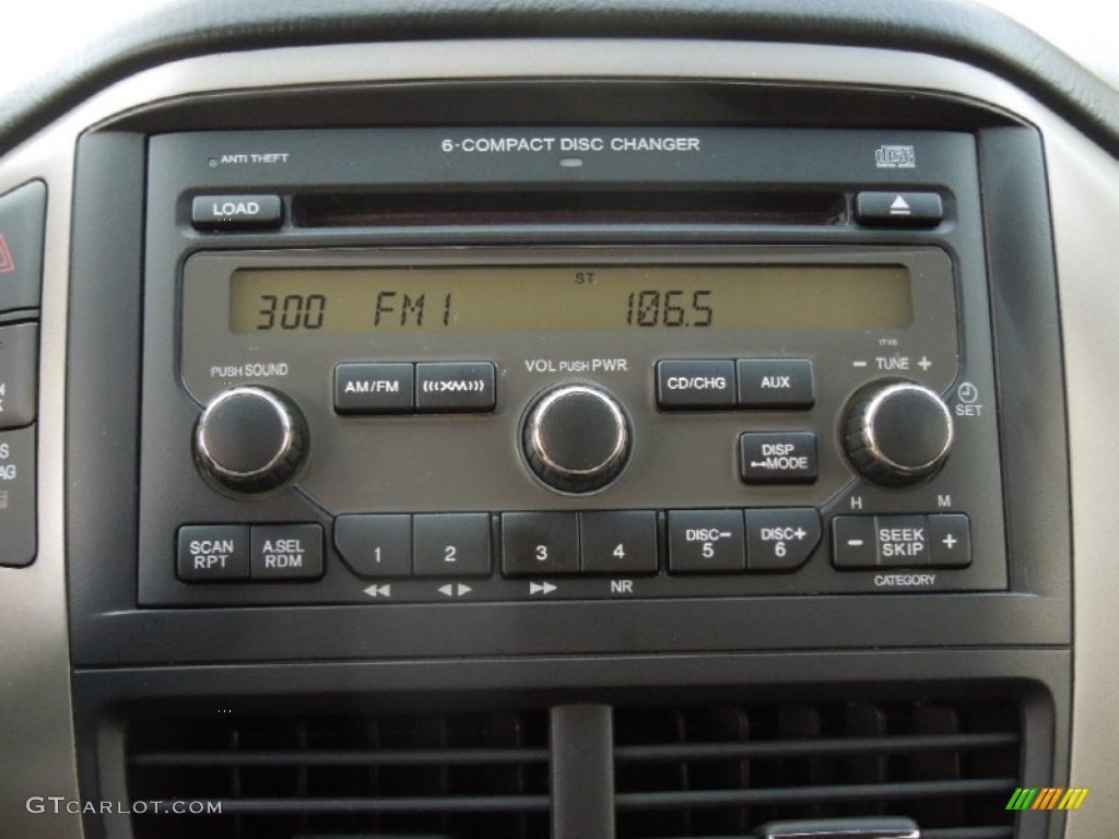 2006 Honda Pilot EX-L 4WD Audio System Photo #75776237