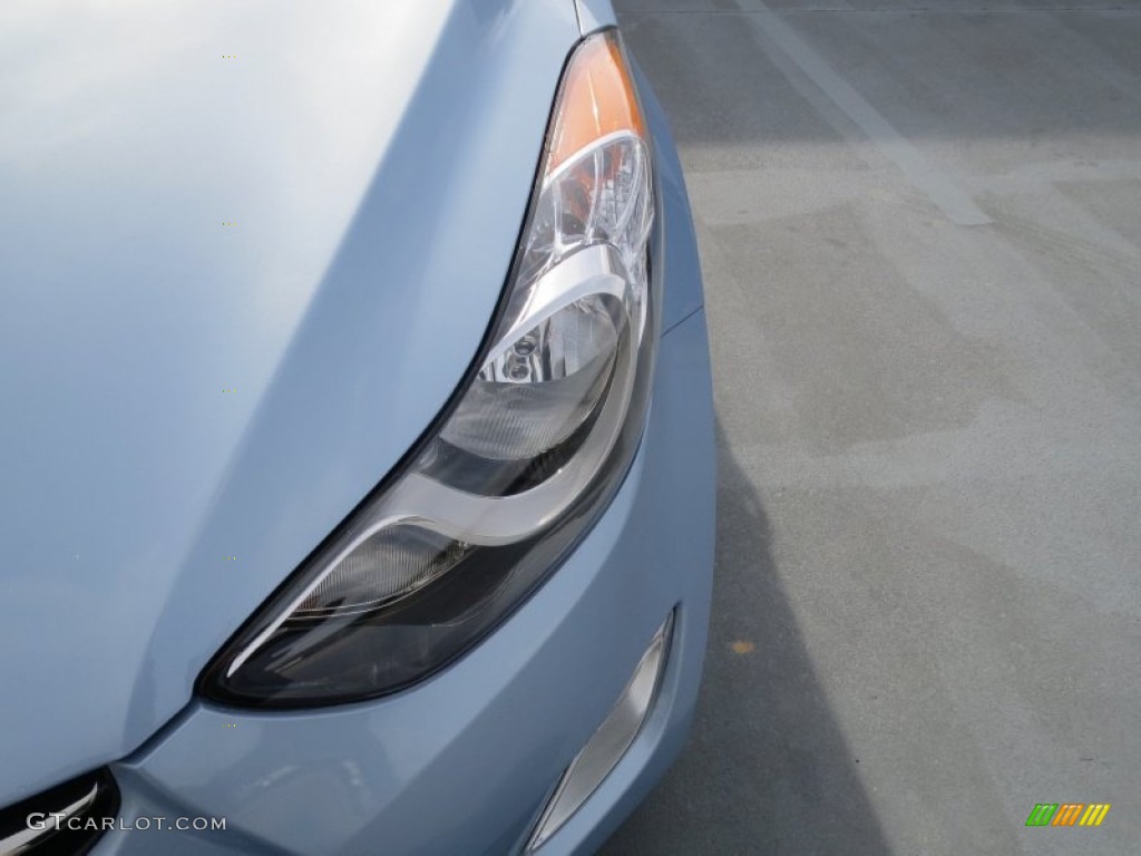 2013 Elantra Limited - Blue Sky Metallic / Beige photo #8