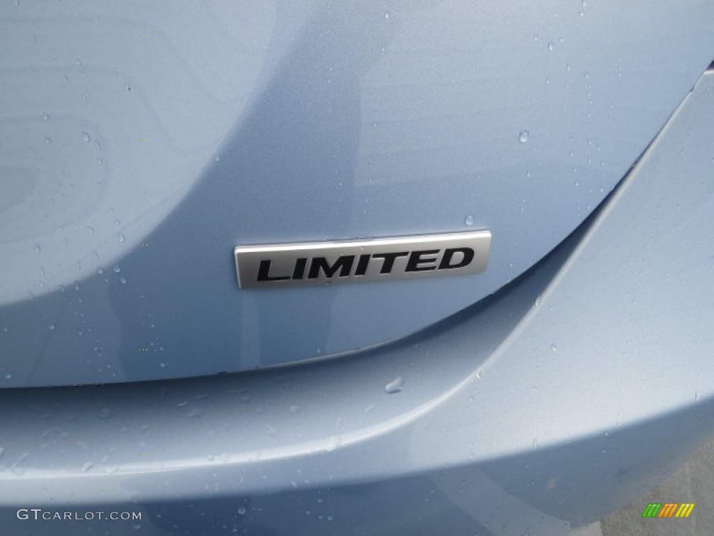 2013 Elantra Limited - Blue Sky Metallic / Beige photo #14
