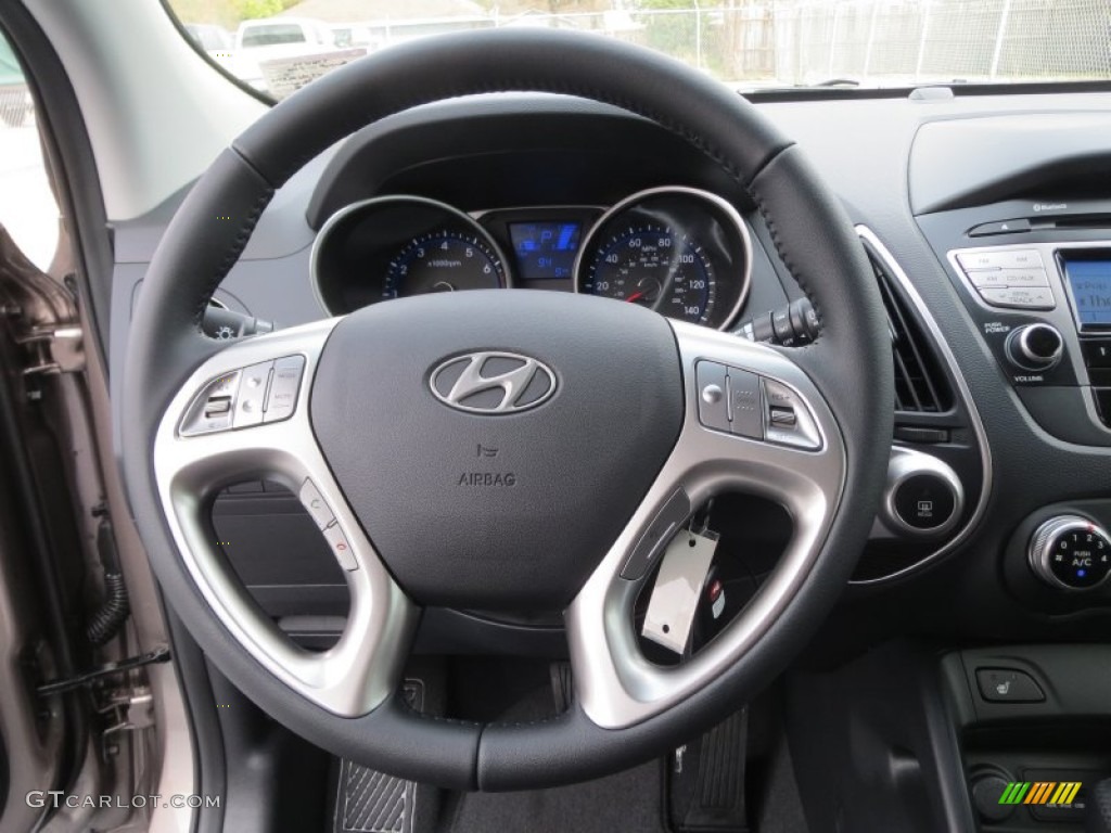 2013 Hyundai Tucson GLS Black Steering Wheel Photo #75777665