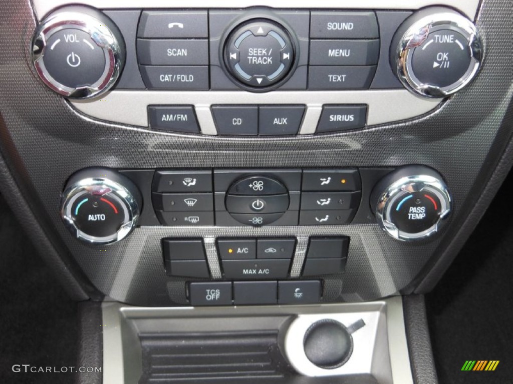 2011 Ford Fusion SEL Controls Photo #75777841