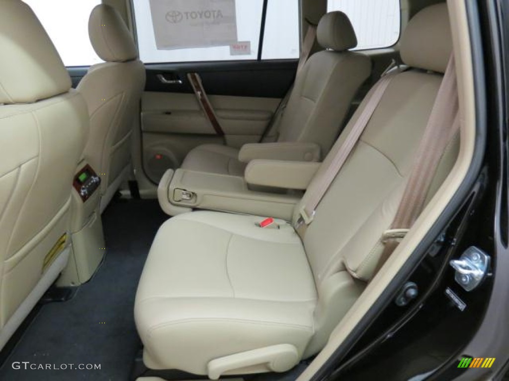 2013 Toyota Highlander Limited 4WD Rear Seat Photo #75779279