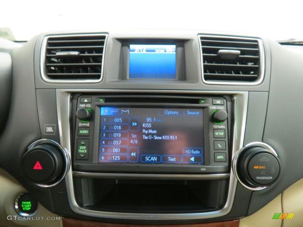 2013 Toyota Highlander Limited 4WD Controls Photo #75779351
