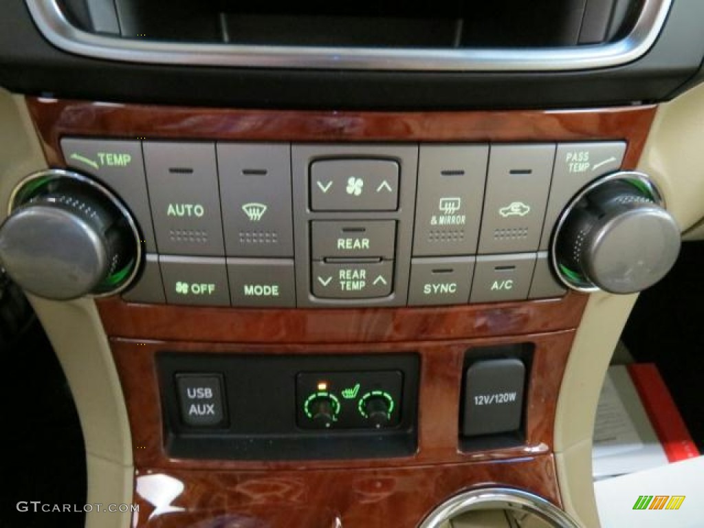 2013 Toyota Highlander Limited 4WD Controls Photo #75779363