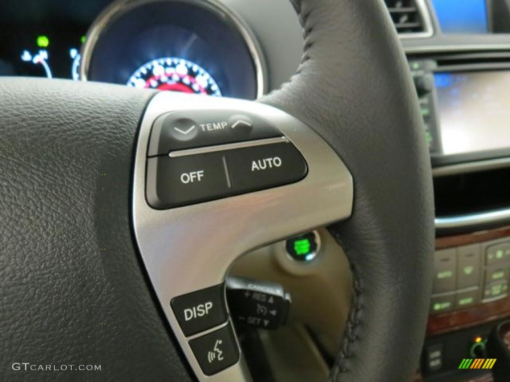 2013 Toyota Highlander Limited 4WD Controls Photo #75779393