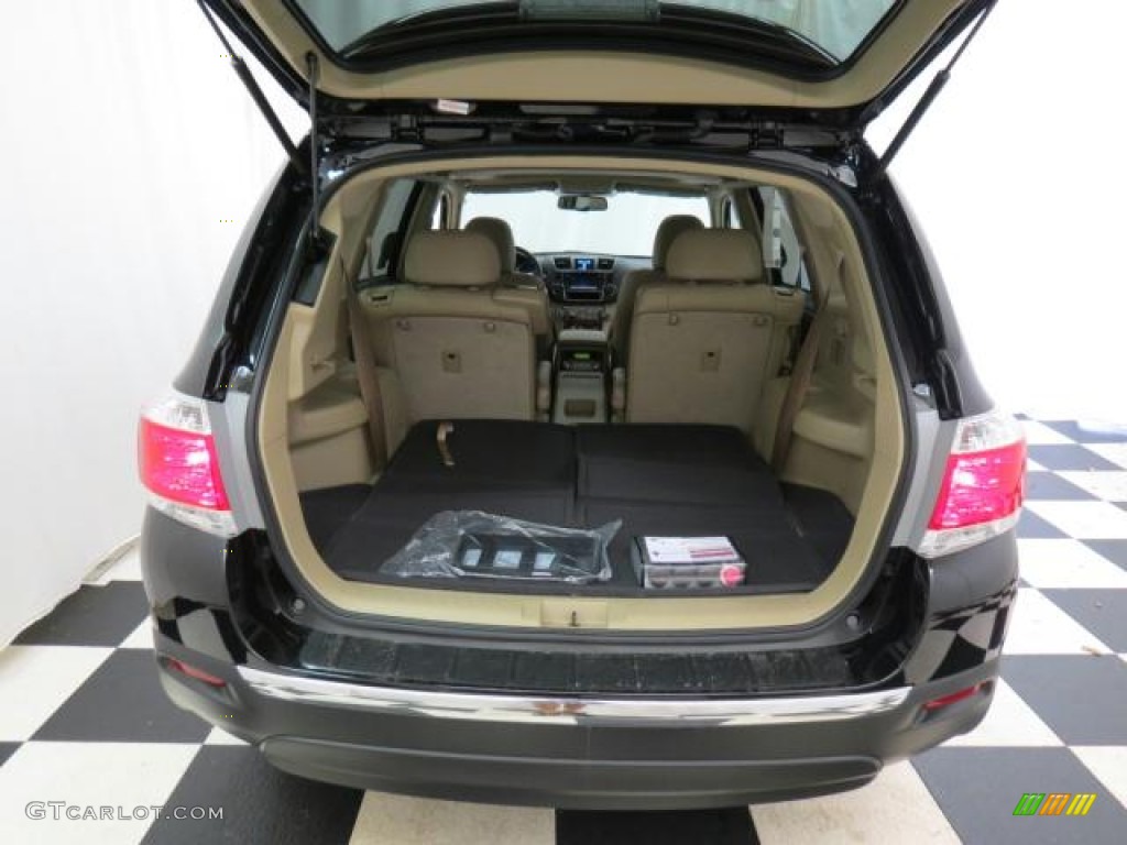 2013 Toyota Highlander Limited 4WD Trunk Photo #75779418