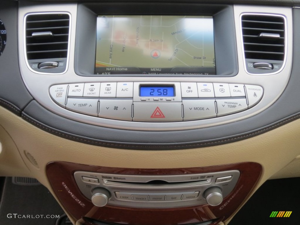 2013 Hyundai Genesis 3.8 Sedan Controls Photo #75779798