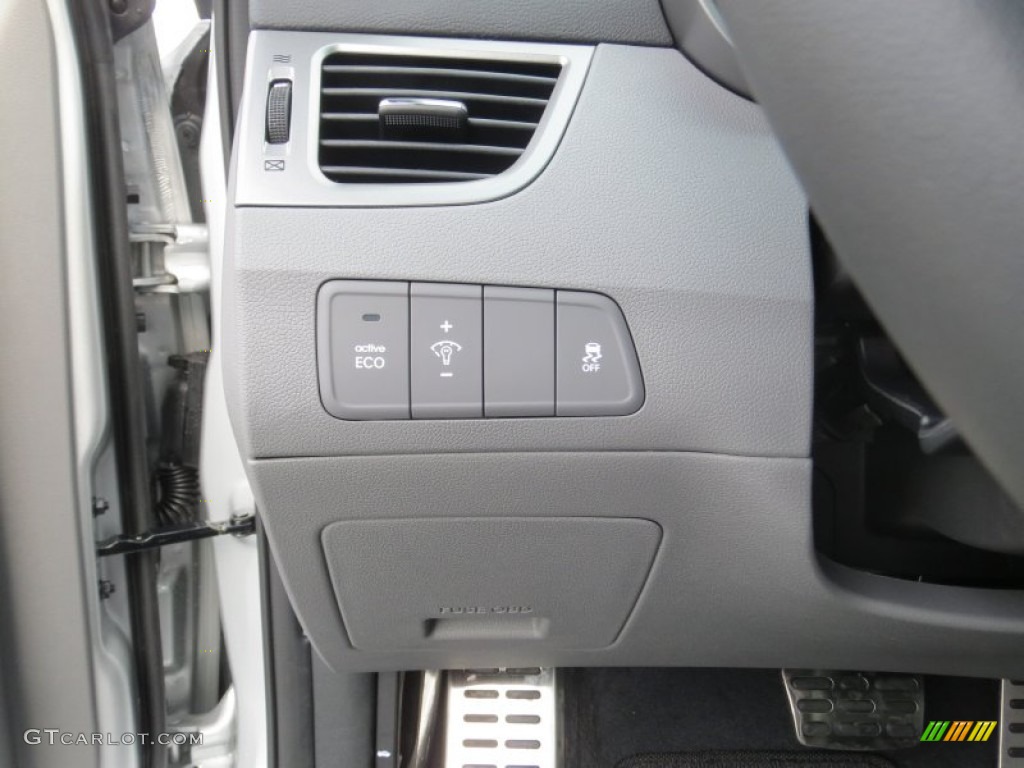 2013 Elantra Coupe GS - Silver / Gray photo #31