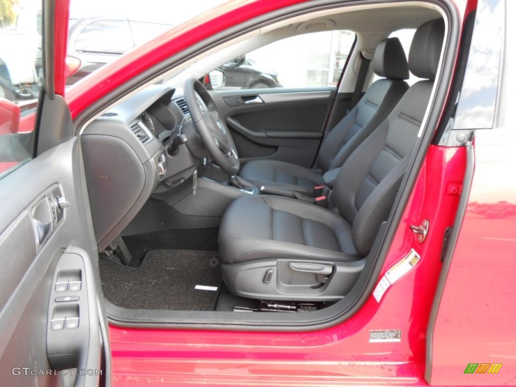 Titan Black Interior 2013 Volkswagen Jetta SE Sedan Photo #75784175