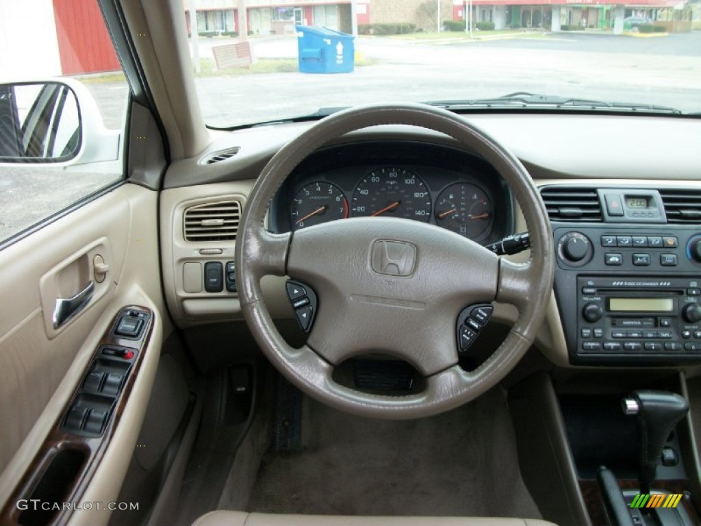 2002 Honda Accord EX-L Sedan Steering Wheel Photos