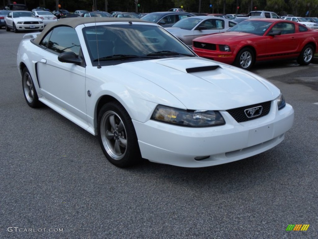 2004 Mustang GT Convertible - Oxford White / Medium Parchment photo #1