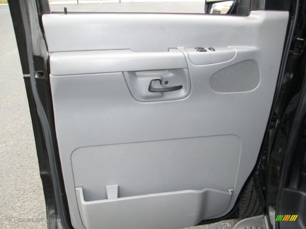 2007 E Series Van E350 Super Duty XL Passenger - Black / Medium Flint Grey photo #27