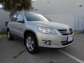 Reflex Silver Metallic - Tiguan SE Photo No. 1