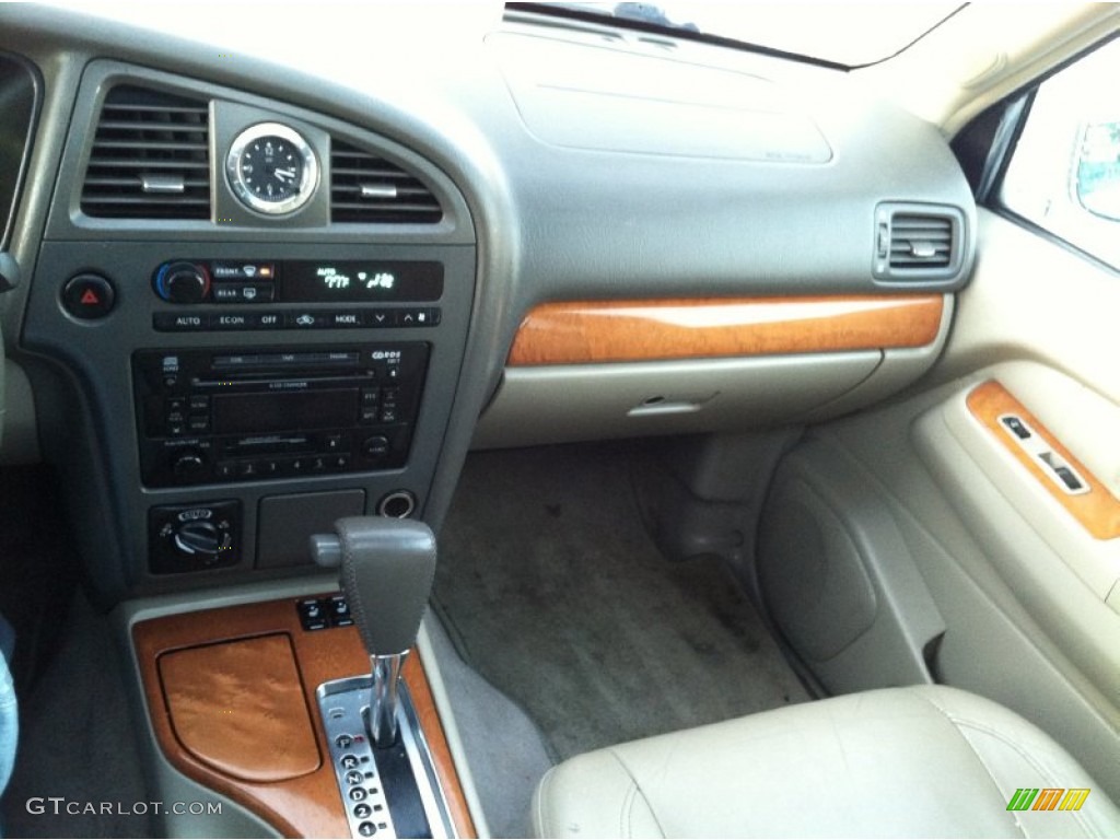 2002 QX4 4x4 - Brilliant Silver Metallic / Stone Beige photo #13