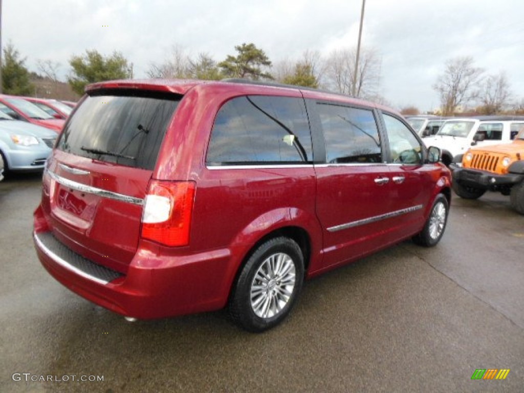 2013 Town & Country Touring - L - Deep Cherry Red Crystal Pearl / Dark Frost Beige/Medium Frost Beige photo #6