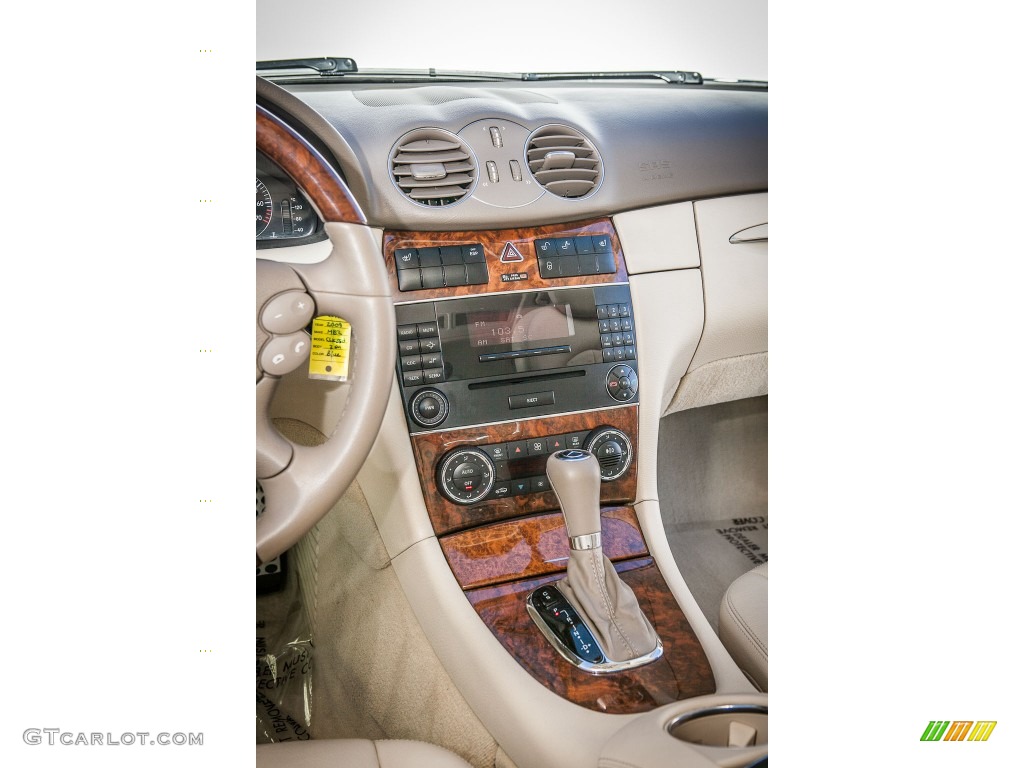 2009 Mercedes-Benz CLK 350 Coupe Controls Photo #75794396