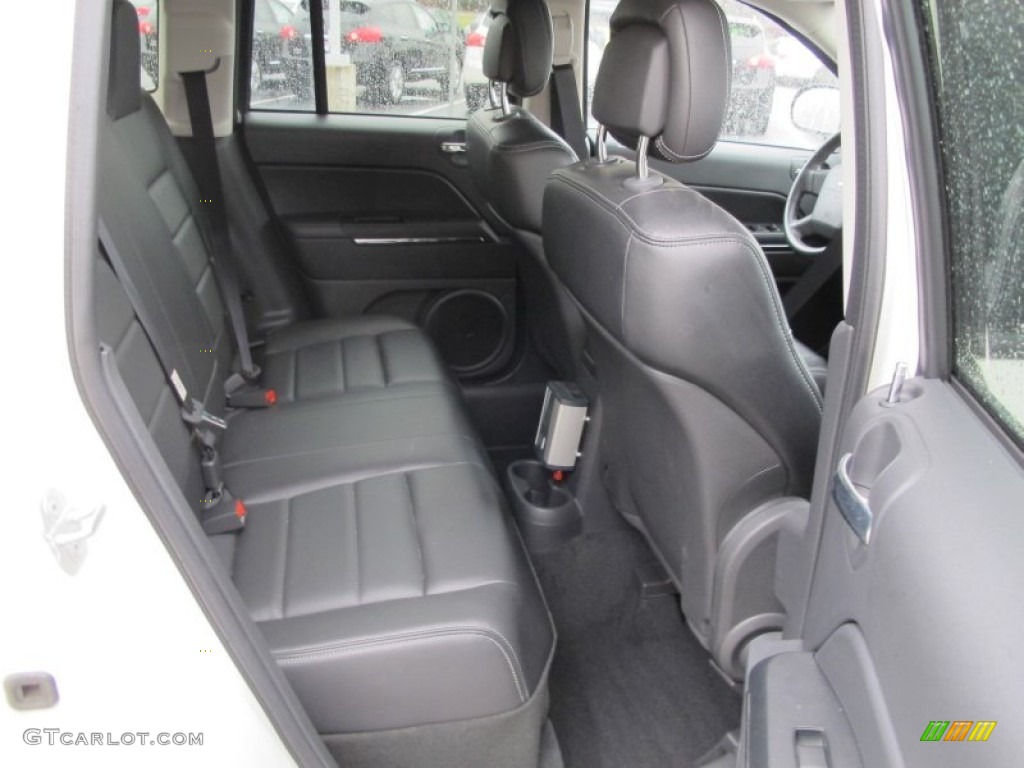 2010 Jeep Compass Limited Rear Seat Photo #75795064