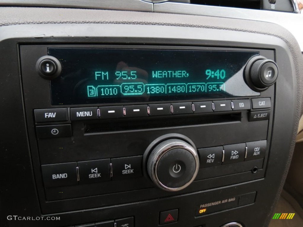 2008 Buick Enclave CX Audio System Photos