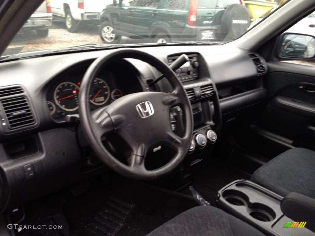 Black Interior 2005 Honda CR-V LX 4WD Photo #75796552