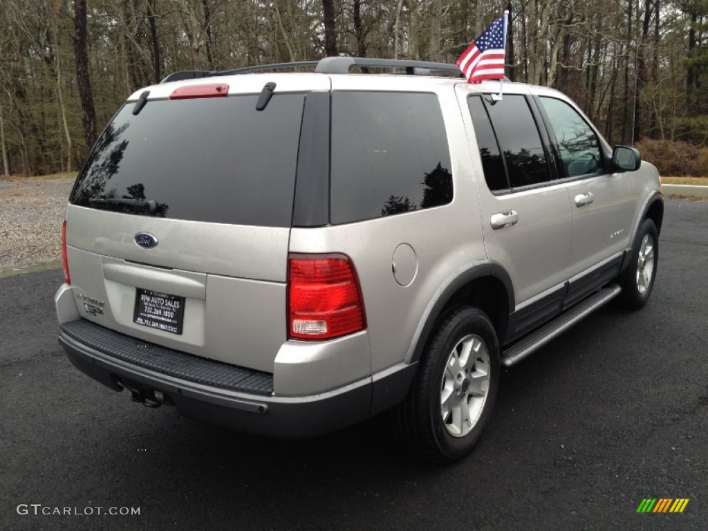 2004 Explorer XLT 4x4 - Silver Birch Metallic / Medium Parchment photo #12