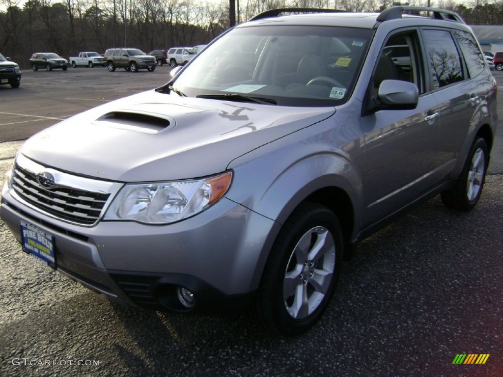 2010 Forester 2.5 XT Limited - Spark Silver Metallic / Platinum photo #1