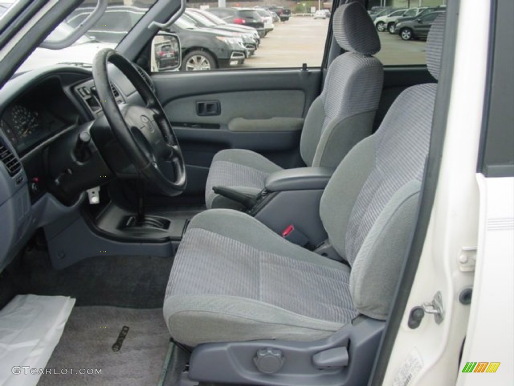 Gray Interior 1998 Toyota 4Runner SR5 Photo #75799307