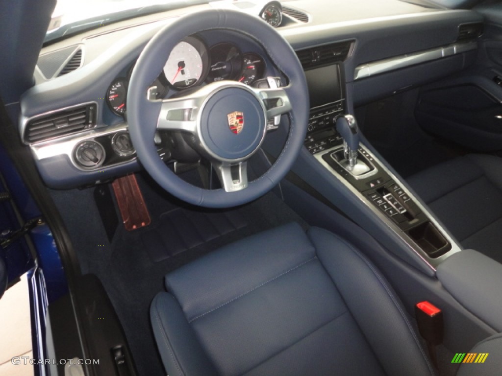2013 Porsche 911 Carrera 4S Coupe Yachting Blue Dashboard Photo #75805654