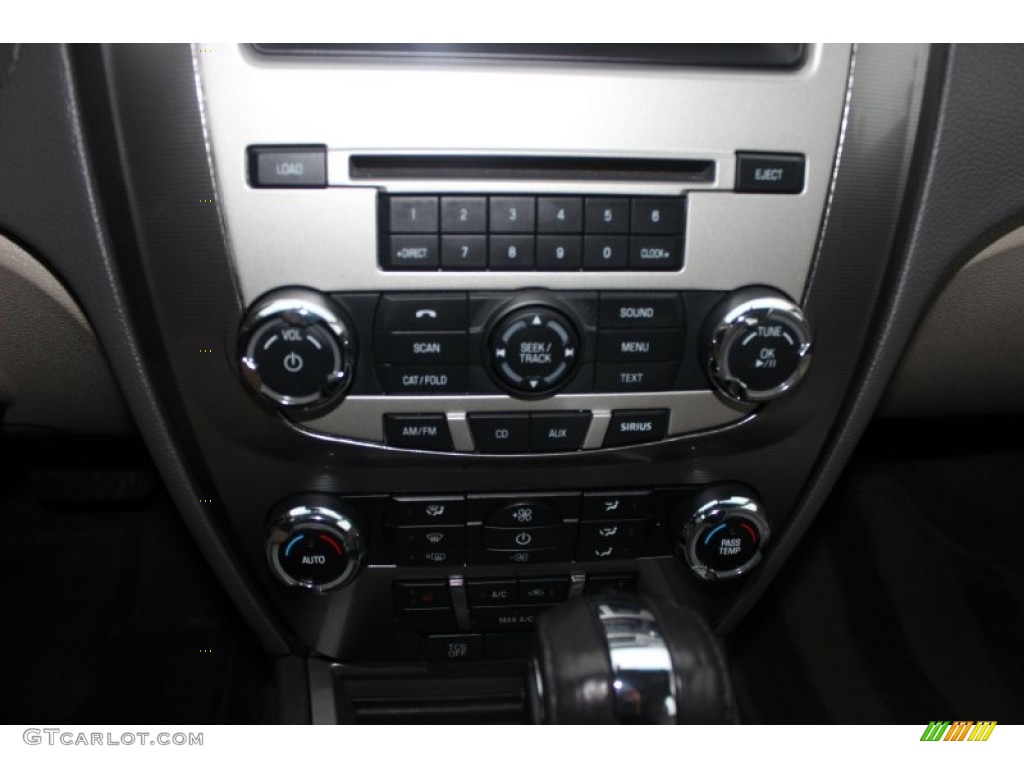 2012 Ford Fusion SEL V6 Controls Photo #75806359