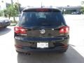 Deep Black Metallic - Tiguan SE Photo No. 4