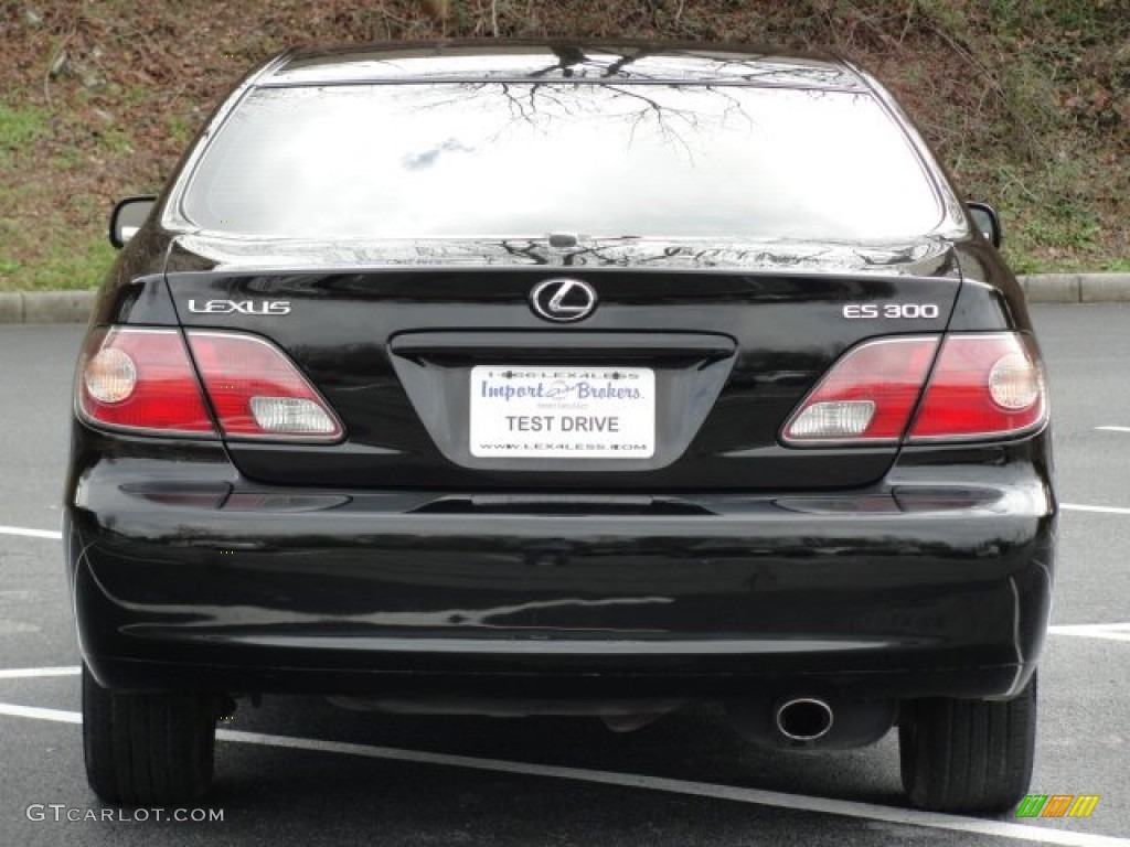 2002 ES 300 - Black Onyx / Ivory photo #8