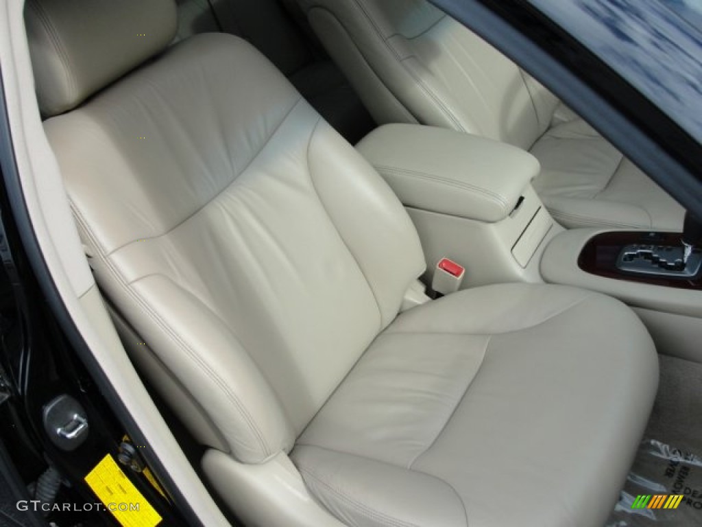 2002 ES 300 - Black Onyx / Ivory photo #16