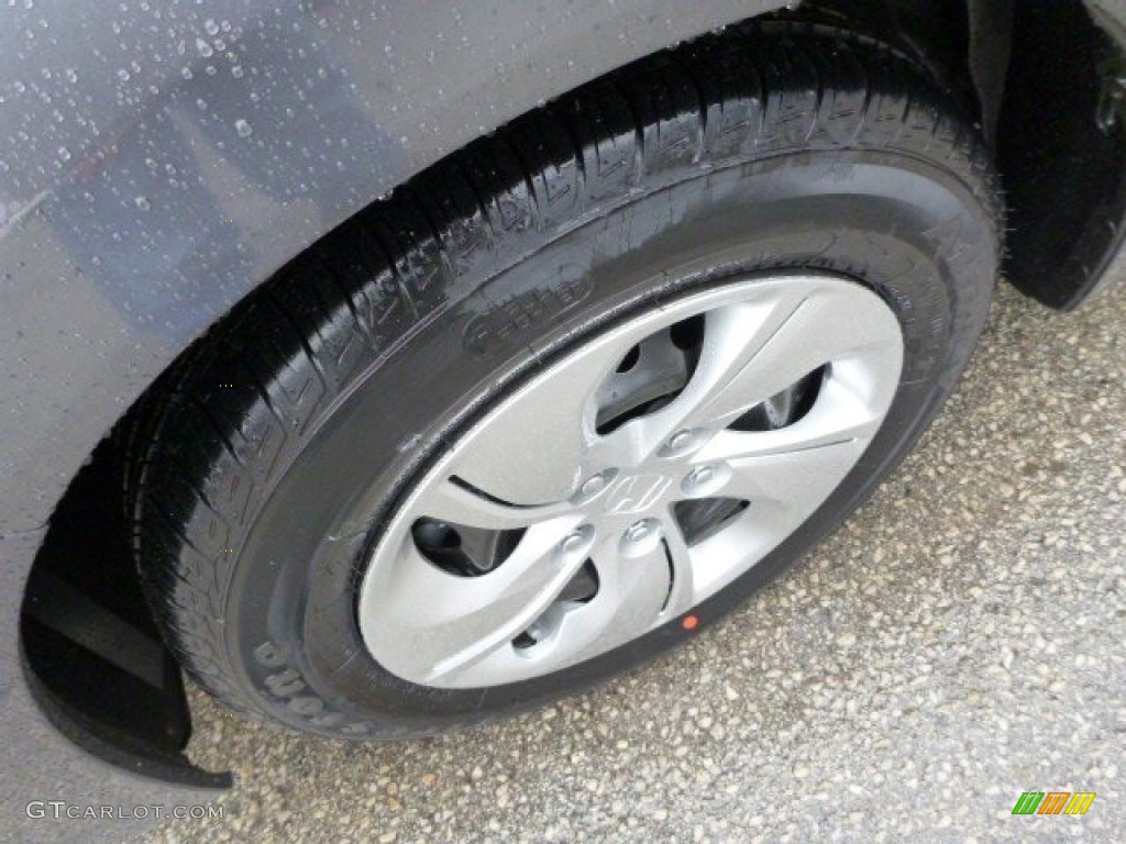 2013 Honda Civic LX Sedan Wheel Photo #75810541