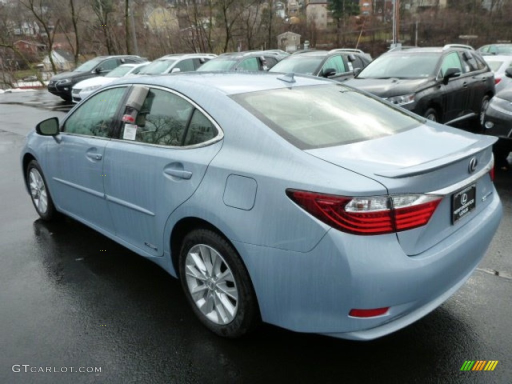 2013 ES 300h Hybrid - Cerulean Blue Metallic / Light Gray photo #2