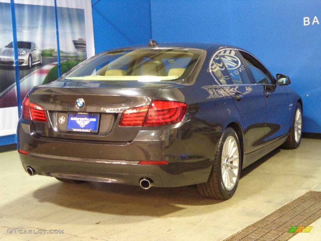 2011 5 Series 535i xDrive Sedan - Dark Graphite Metallic / Venetian Beige photo #9