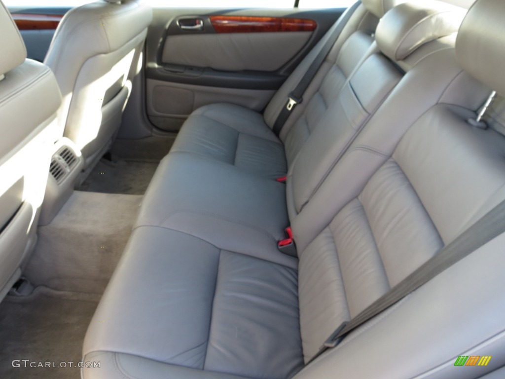 1999 Lexus GS 400 Rear Seat Photos