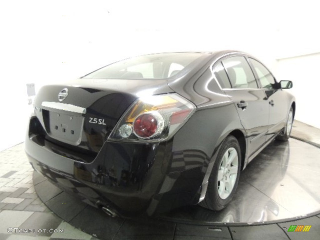 2009 Altima 2.5 SL - Super Black / Charcoal photo #6