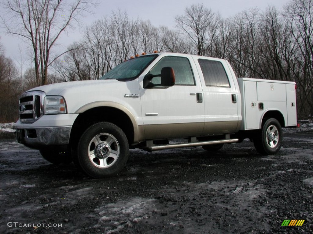 2007 F350 Super Duty XLT Crew Cab 4x4 - Oxford White / Tan photo #1