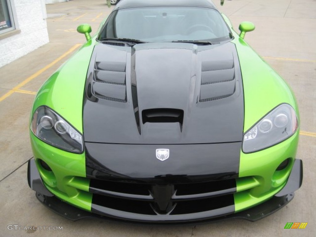 2009 Viper SRT-10 ACR Coupe - Viper Snakeskin Green Pearl / Black photo #3