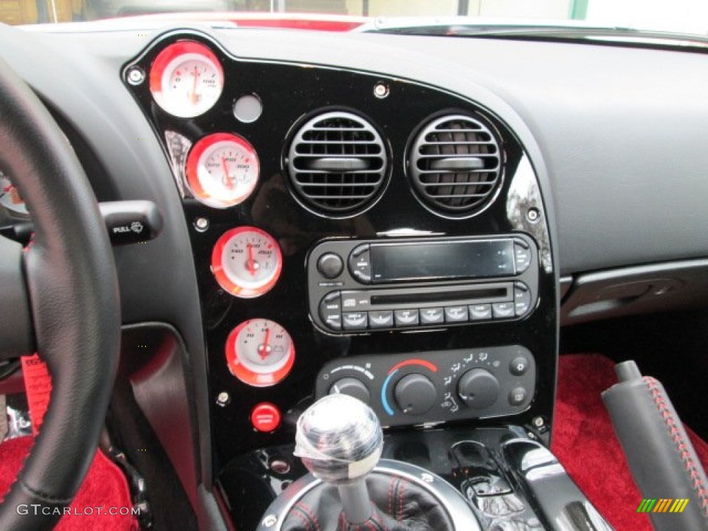 2010 Dodge Viper ACR 1:33 Edition Coupe Controls Photo #75820672