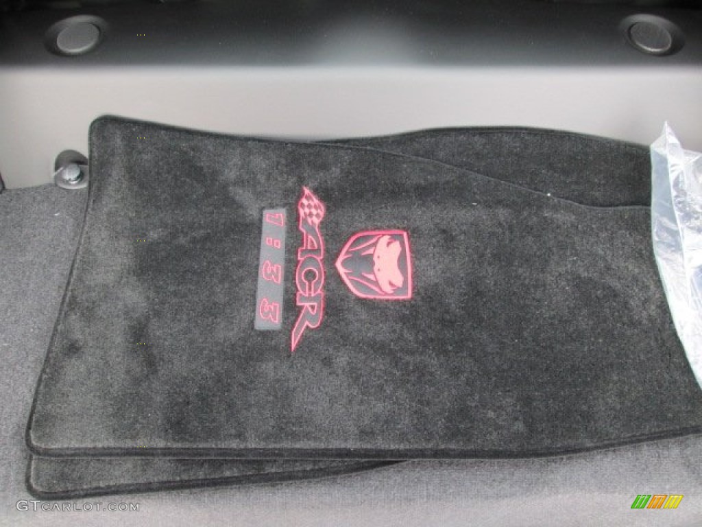 2010 Dodge Viper ACR 1:33 Edition Coupe Parts Photos