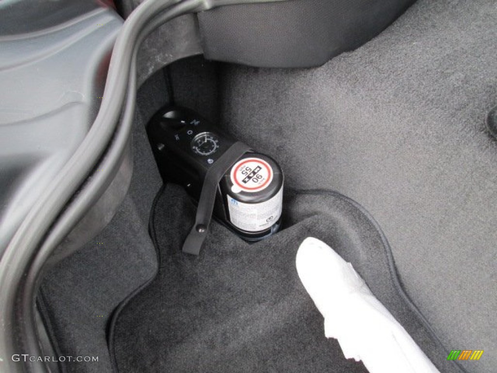 2010 Dodge Viper ACR 1:33 Edition Coupe Trunk Photo #75820978