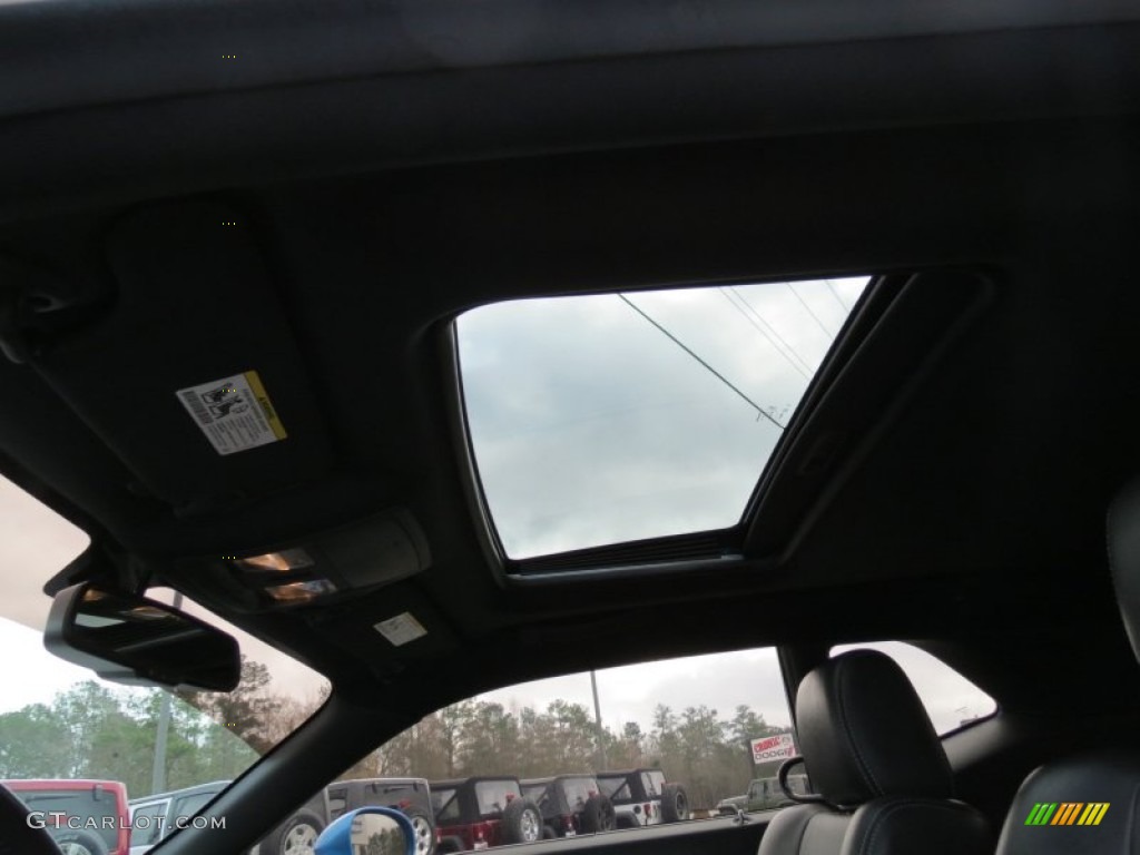 2010 Challenger R/T Classic - B5 Blue Pearlcoat / Dark Slate Gray photo #14