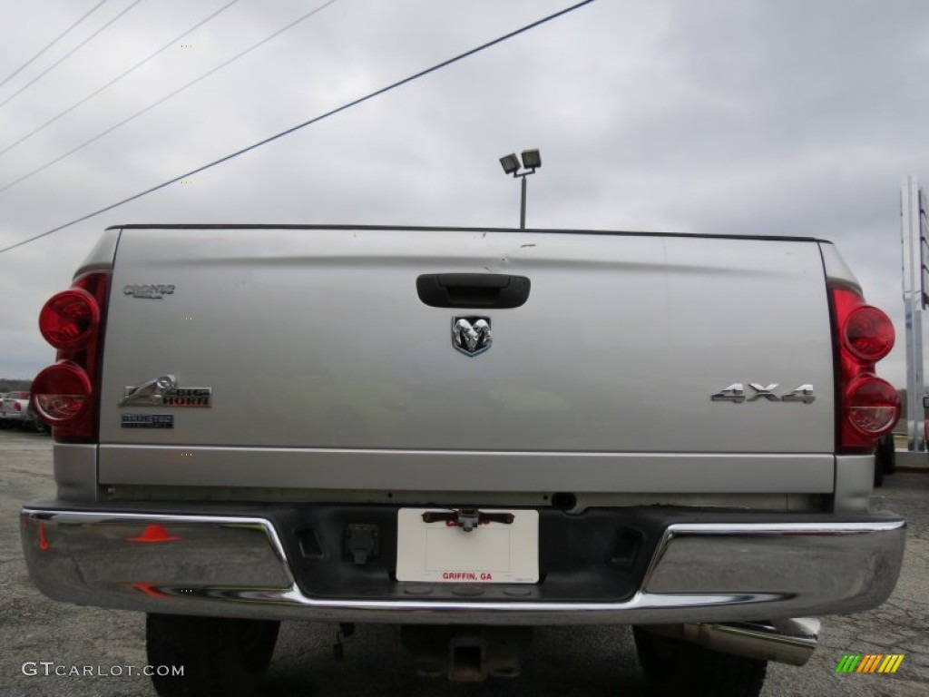 2008 Ram 2500 Big Horn Quad Cab 4x4 - Bright Silver Metallic / Medium Slate Gray photo #6