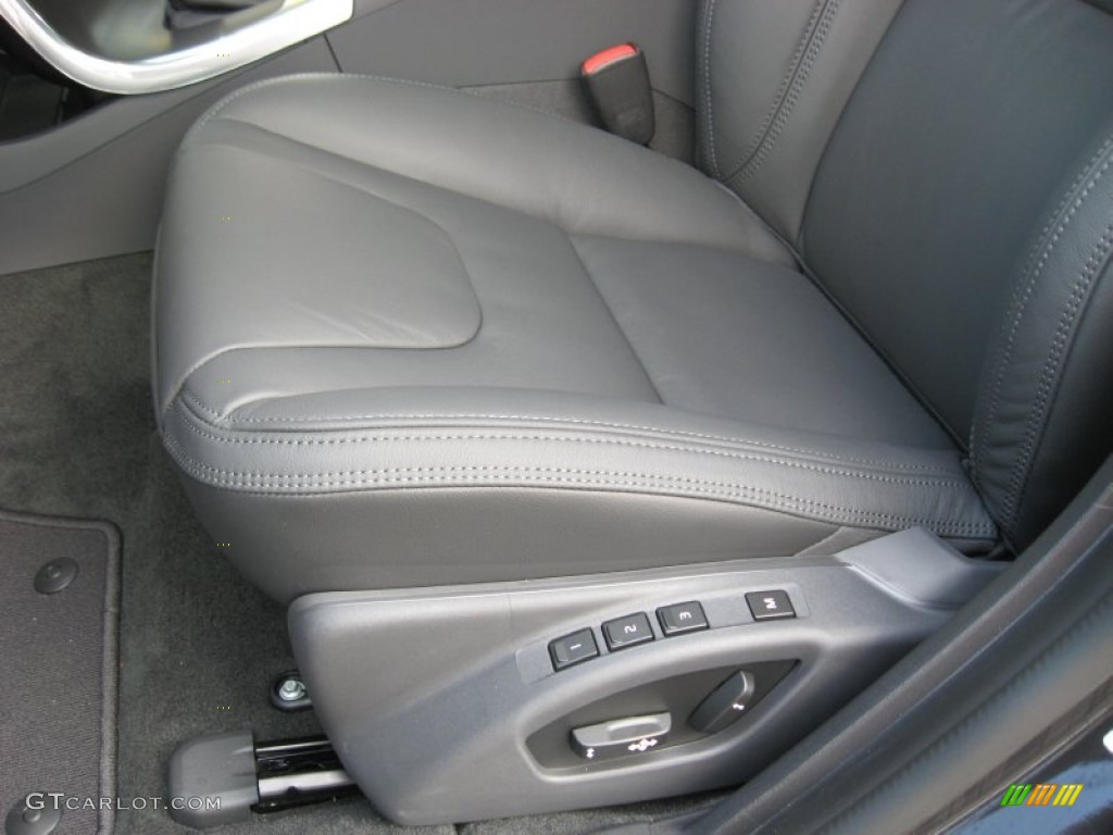 2013 Volvo S60 T5 AWD Front Seat Photo #75829414